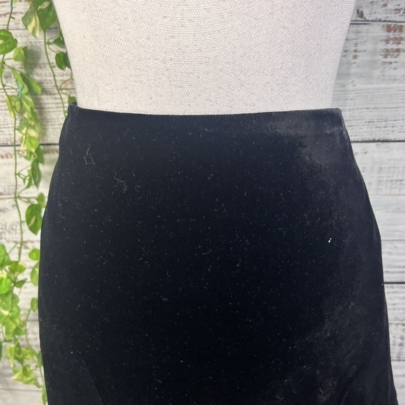 RSVP Talbots Skirt Plus 14W Black Velveteen Knee A Line Ruffle Modest Wedding - Picture 4 of 15